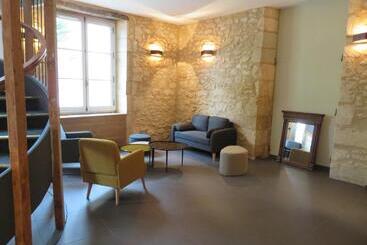 هتل Le Relais De Montignac