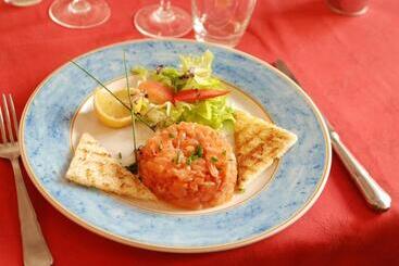 בית מלון כפרי Logis Grand Hôtel De L Europe