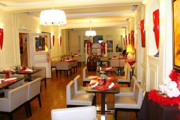 בית מלון כפרי Logis Grand Hôtel De L Europe