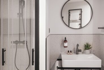 Maisons Du Monde Hotel & Suites   Nantes