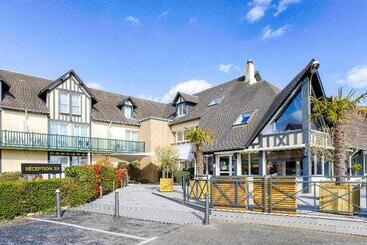 هتل Mercure Cabourg Hôtel & Spa