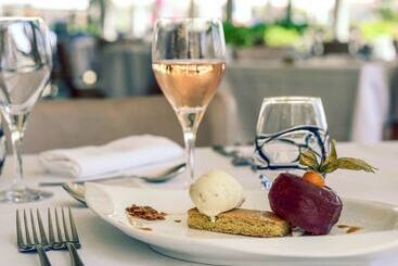 هتل Mercure Port La Grande Motte