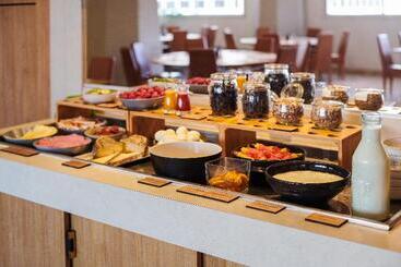 ホテル Mercure Rennes Centre Gare