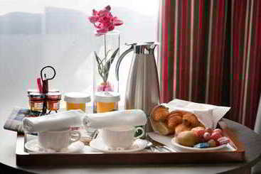 هتل Mercure Vannes Le Port