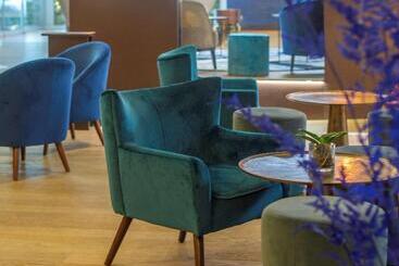هتل Mercure Vannes Le Port