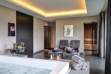 The Europe Hotel & Resort