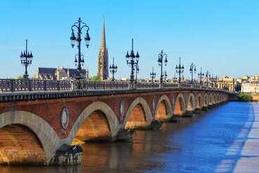 هتل The Originals City, Hôtel Bordeaux Porte Du Bassin