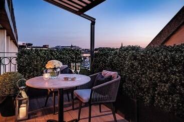 هتل The Westbury