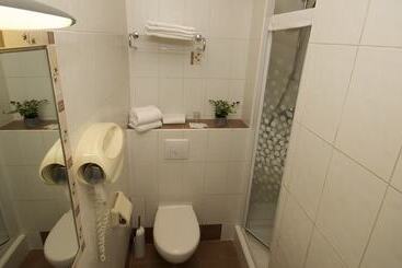 هتل Boutique Hôtel Azur