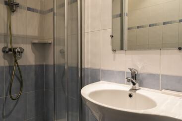 هتل Boutique Hôtel Azur