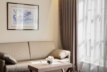 هتل Best Western Premier De La Poste & Spa