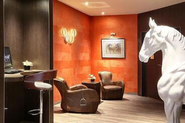 هتل Best Western Premier De La Poste & Spa