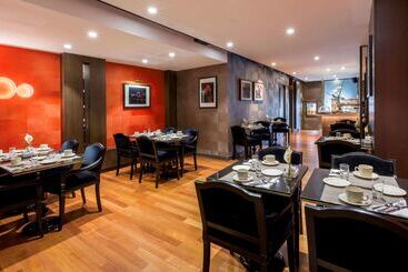 هتل Best Western Premier De La Poste & Spa