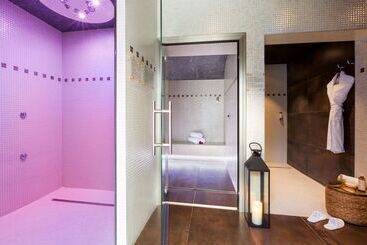 هتل Best Western Premier De La Poste & Spa