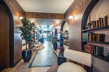 هتل Best Western Premier De La Poste & Spa