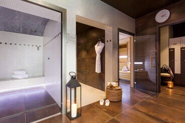 هتل Best Western Premier De La Poste & Spa