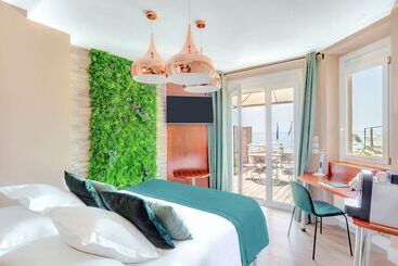 هتل Best Western Plus Hôtel La Rade