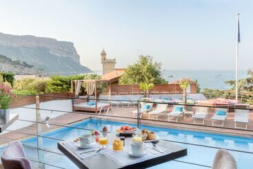 هتل Best Western Plus Hôtel La Rade