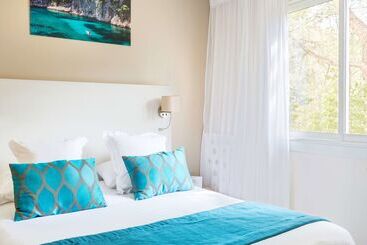 هتل Best Western Plus Hôtel La Rade