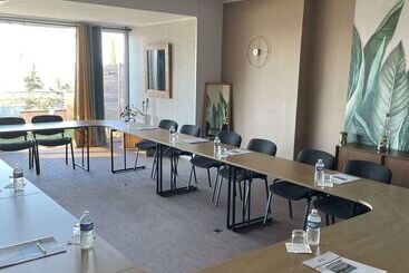 هتل Best Western Plus Hôtel La Rade
