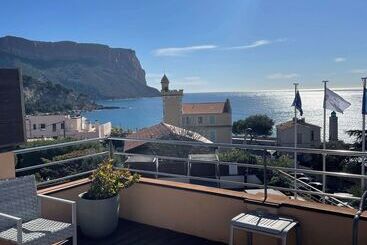 هتل Best Western Plus Hôtel La Rade