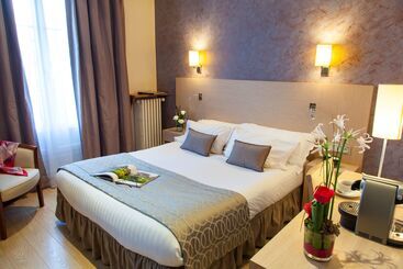 Best Western Plus Hotel Carlton Annecy
