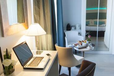 Best Western Plus Hotel Carlton Annecy