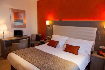 Best Western Plus Hotel Carlton Annecy