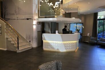 Best Western Plus Hotel Carlton Annecy