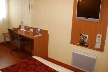 Brit Hotel Poitiers Beaulieu