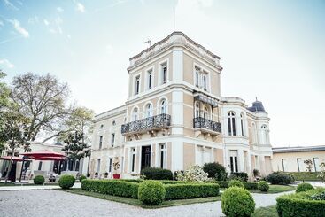 هتل Chateau Du Clos De La Ribaudiere Teritoria