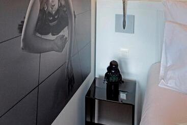 ホテル Hôtel Des Beaux Arts Toulouse