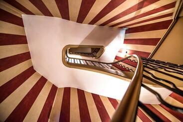 ホテル Hôtel Des Beaux Arts Toulouse