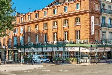 ホテル Hôtel Des Beaux Arts Toulouse