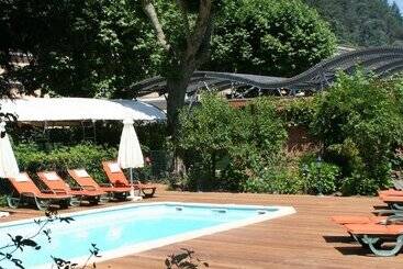 هتل Hôtel Helvie