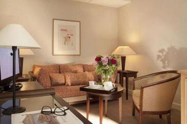 هتل Hôtel Bedford