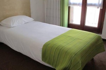 هتل Hôtel Concorde Béziers