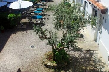 هتل Hôtel Eychenne