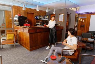 هتل Hôtel Le Lons