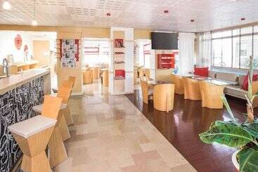 هتل Ibis Saintbrieuc Yffiniac