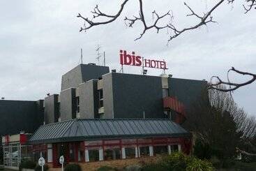 בית מלון כפרי Ibis Saintbrieuc Yffiniac