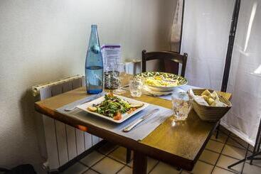 هتل Inn Design Resto Novo Bourges