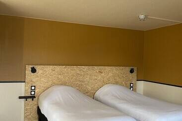 هتل Greet Hôtel Villeneuve La Garenne   Rénové