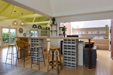 هتل Greet Hôtel Villeneuve La Garenne   Rénové