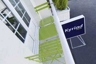 هتل Kyriad Saumur Hyper Centre Hôtel Appartements Et Spa Soins Sothys Paris