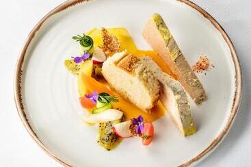 هتل Le Bailliage Hôtel & Spa
