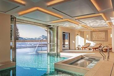 هتل Les Chalets Du Mont D Arbois & Spa, Megève