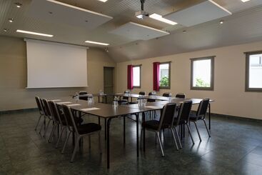 هتل Logis, Hôtel Au Chêne Vert, Saint Brieuc Nord