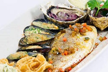 هتل Logis Hôtel & Restaurant Mediterranee