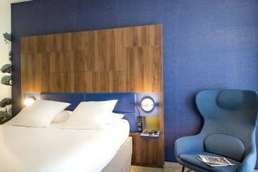 Отель Mercure Marseille Centre Bompard La Corniche